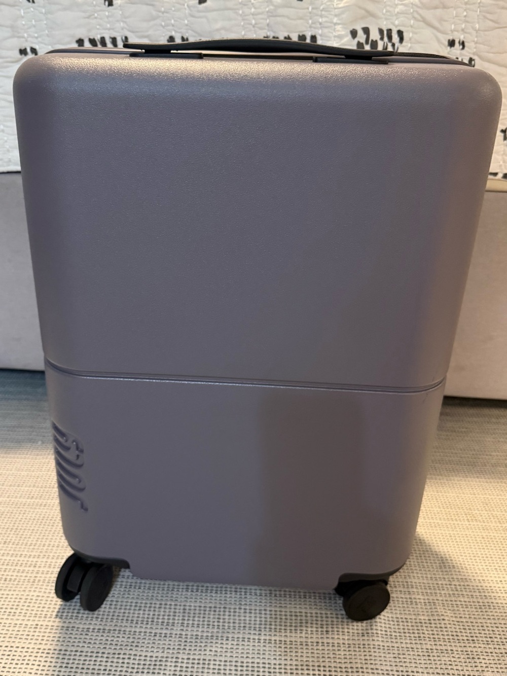 Matte Lavender Hard-Shell Carry-On with Spinner Wheels